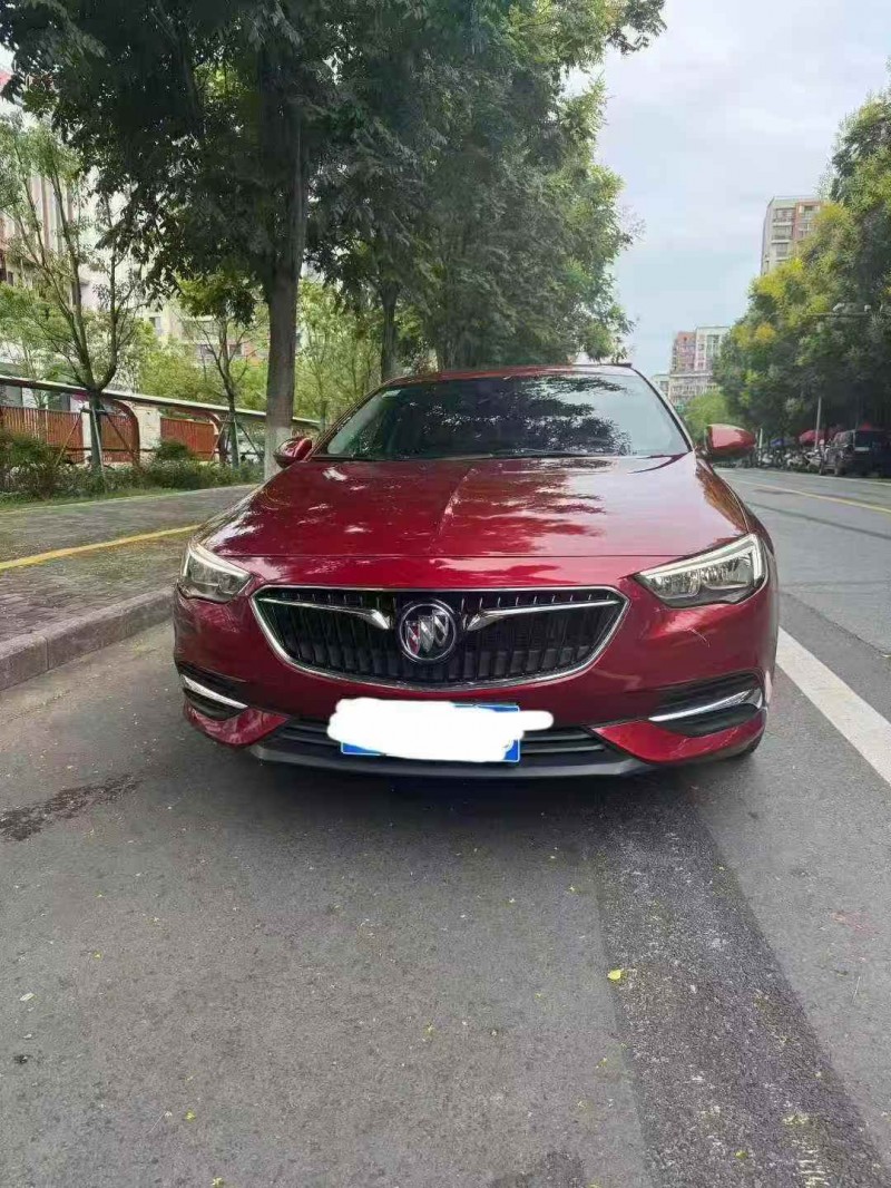 淮北18年别克君越1