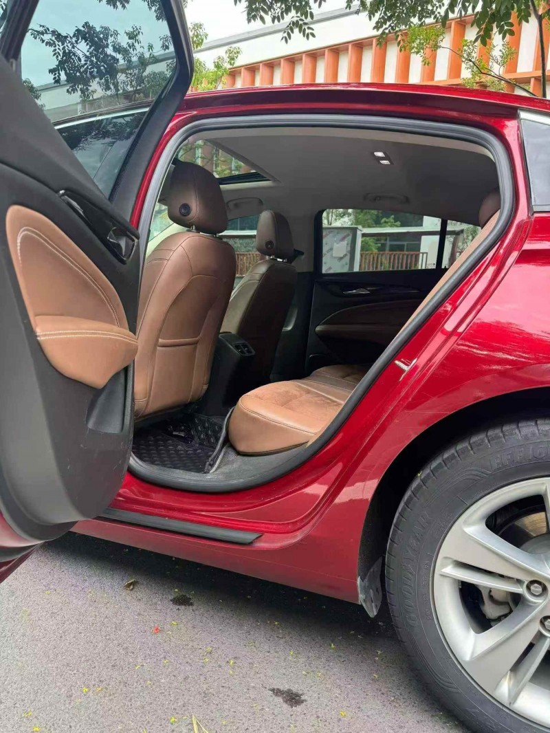 淮北18年别克君越4