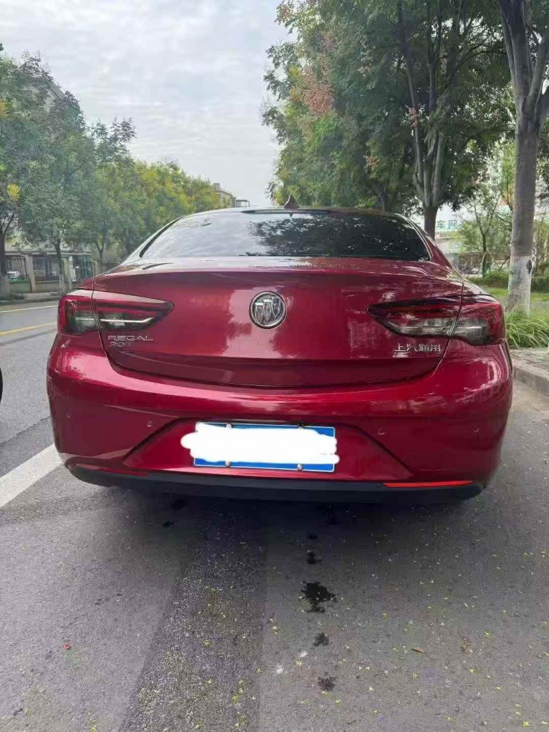 淮北18年别克君越8