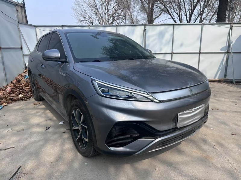 青島24年比亞迪元3