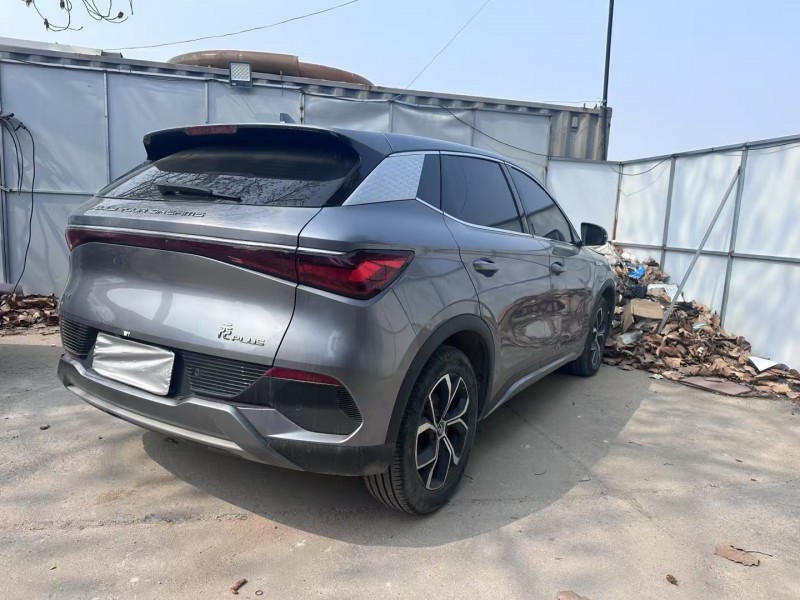 青島24年比亞迪元7