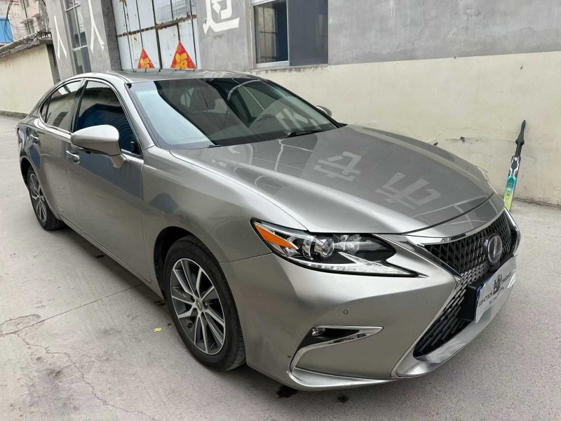 潍坊18年雷克萨斯ES2