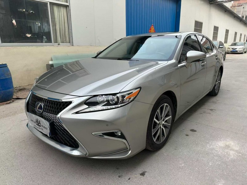 潍坊18年雷克萨斯ES3