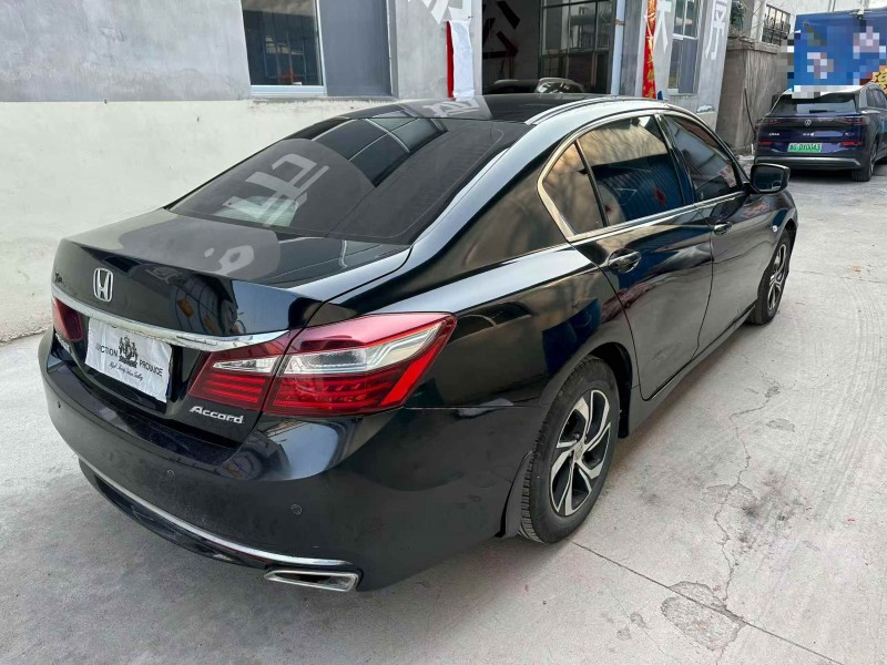 潍坊17年本田雅阁7