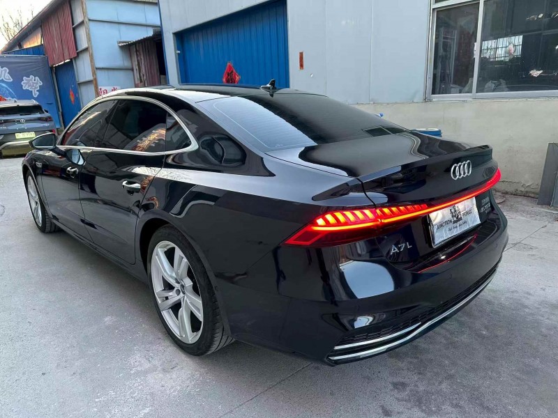 潍坊23年奥迪A7L8