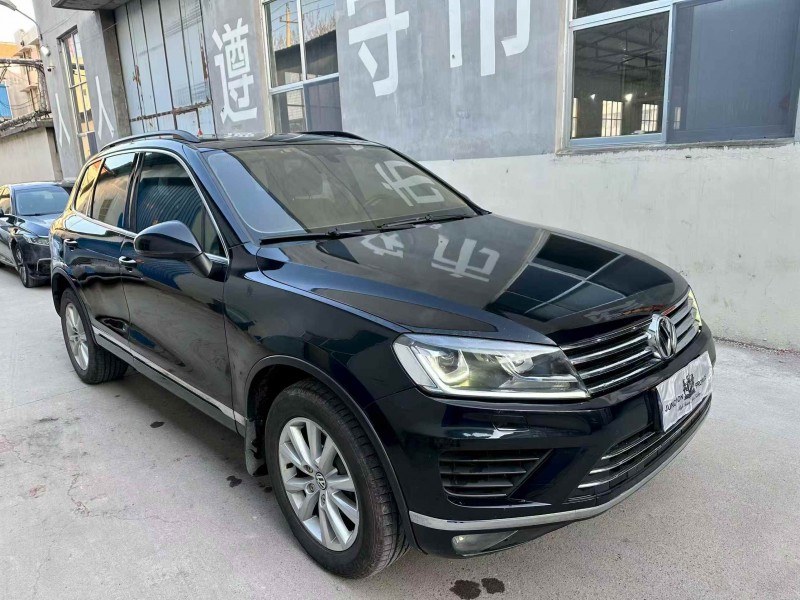 潍坊16年大众途锐2