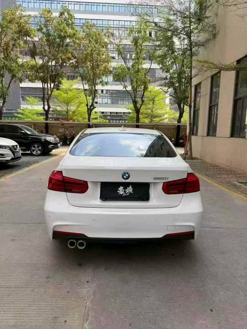 邯郸18年宝马3系8