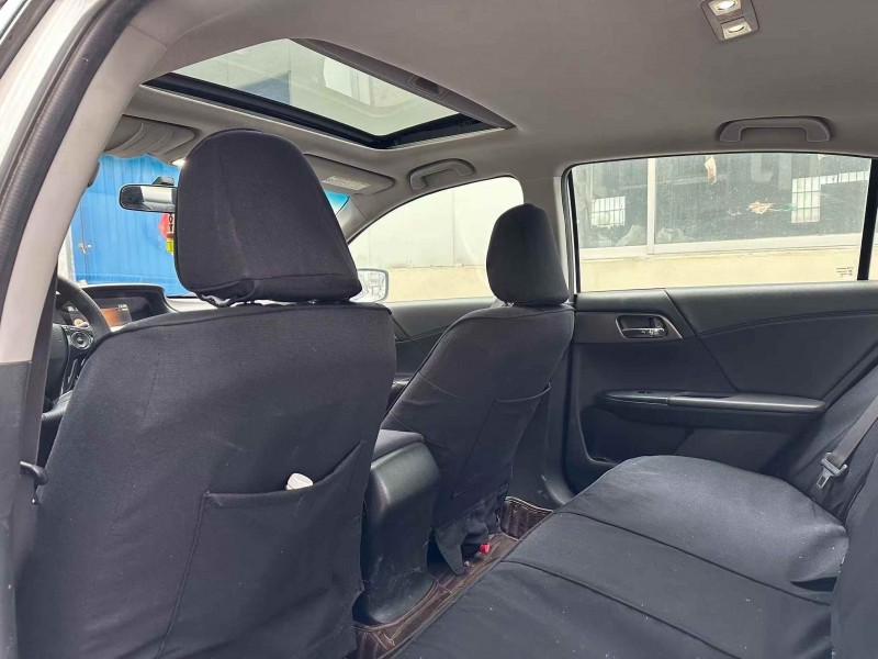 潍坊15年本田雅阁6