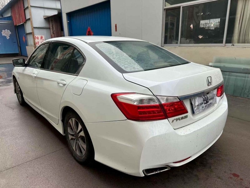 潍坊15年本田雅阁8