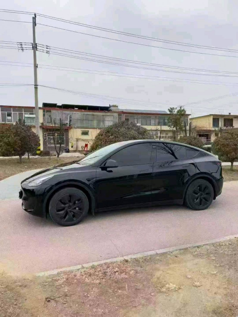 青岛23年特斯拉MODEL Y2