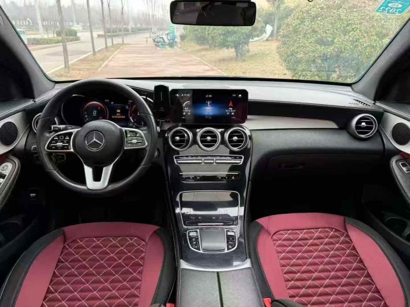 东营20年奔驰GLC5