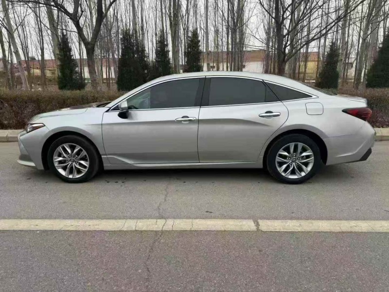 東營22年豐田亞洲龍6