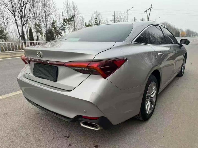 東營22年豐田亞洲龍7