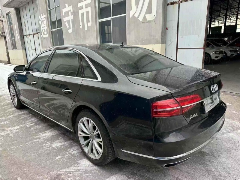 潍坊17年奥迪A8L8
