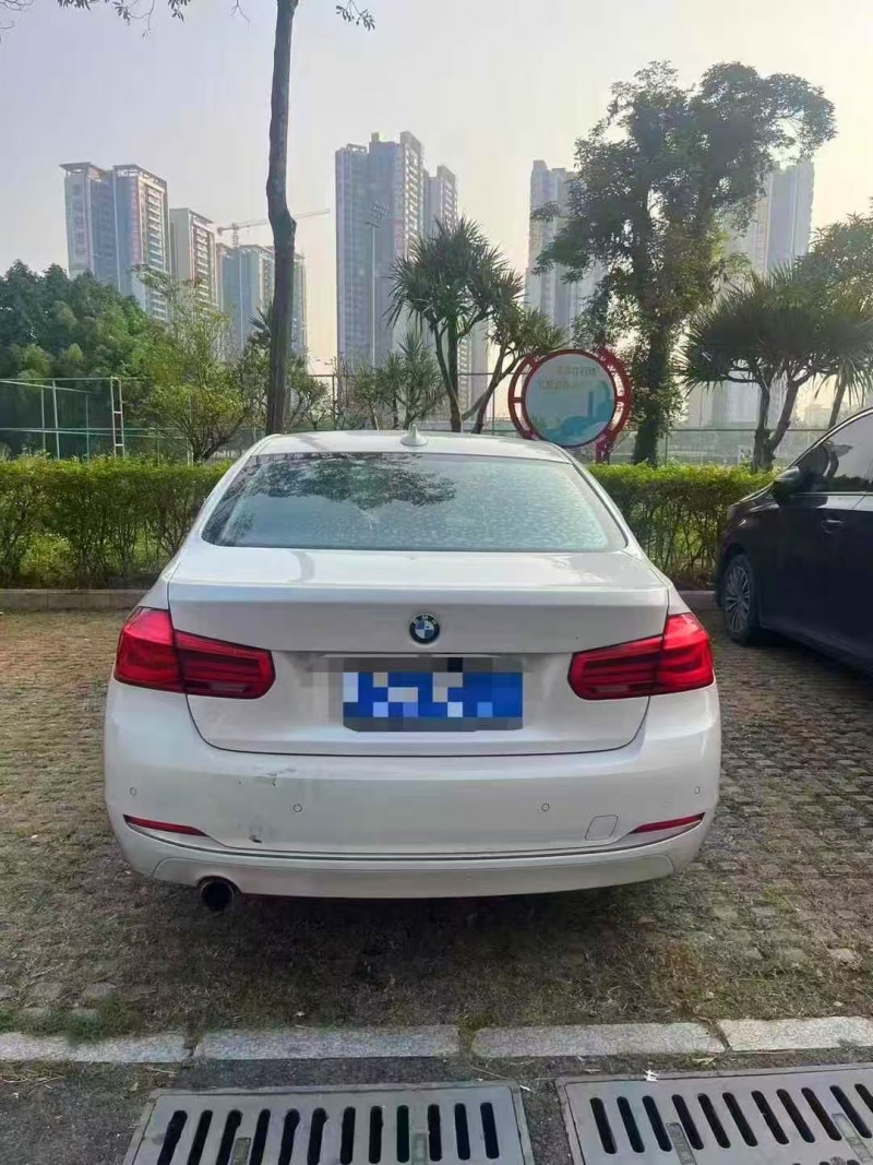 南昌18年宝马3系7