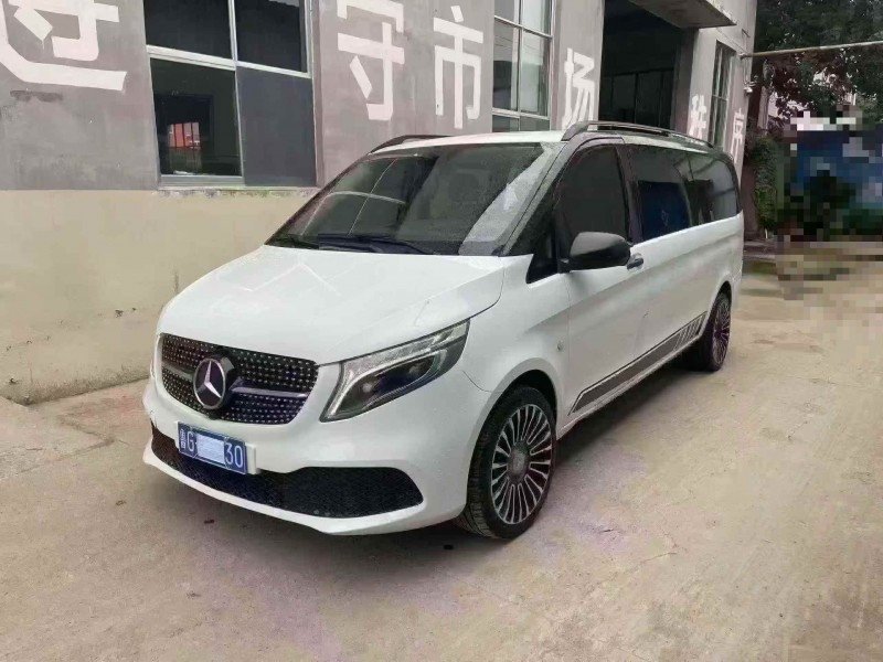 潍坊17年奔驰威霆3