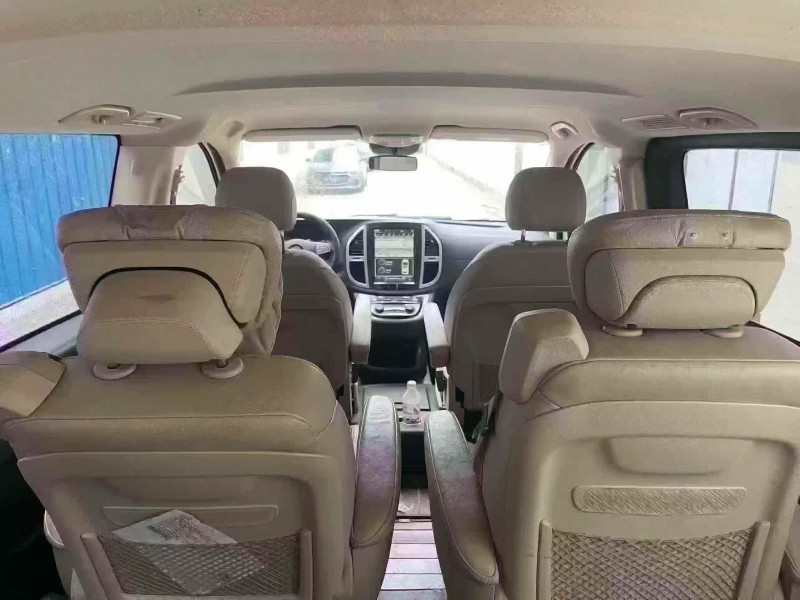 潍坊17年奔驰威霆5