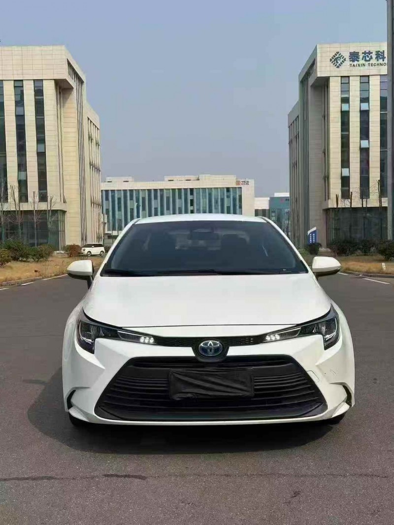 枣庄23年丰田雷凌1