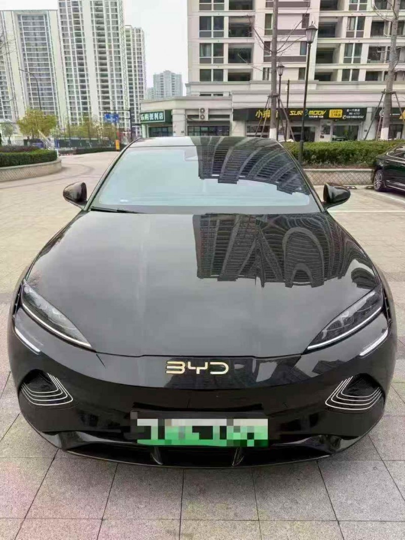 紹興24年比亞迪海豹1