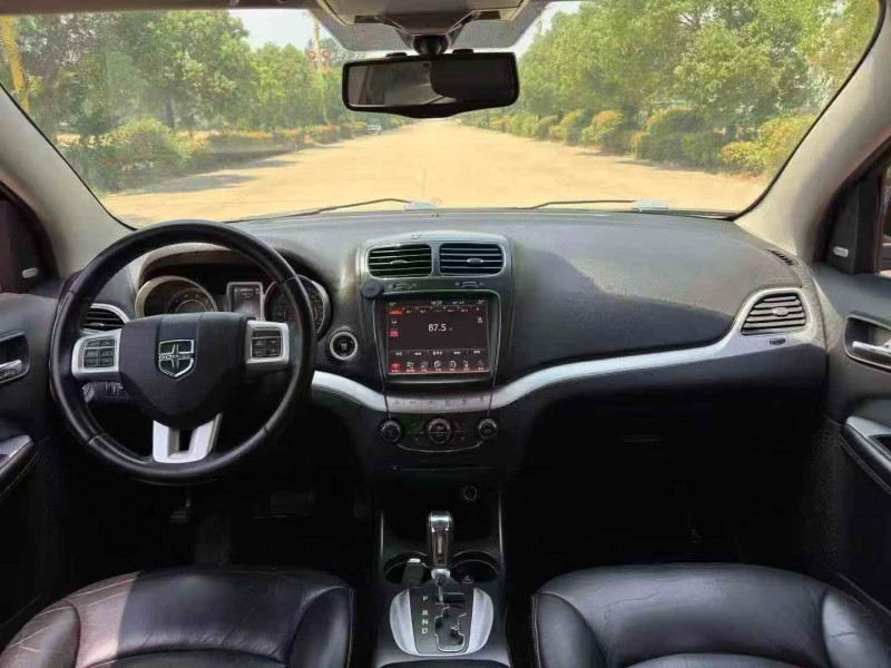 常州16年道奇酷威9