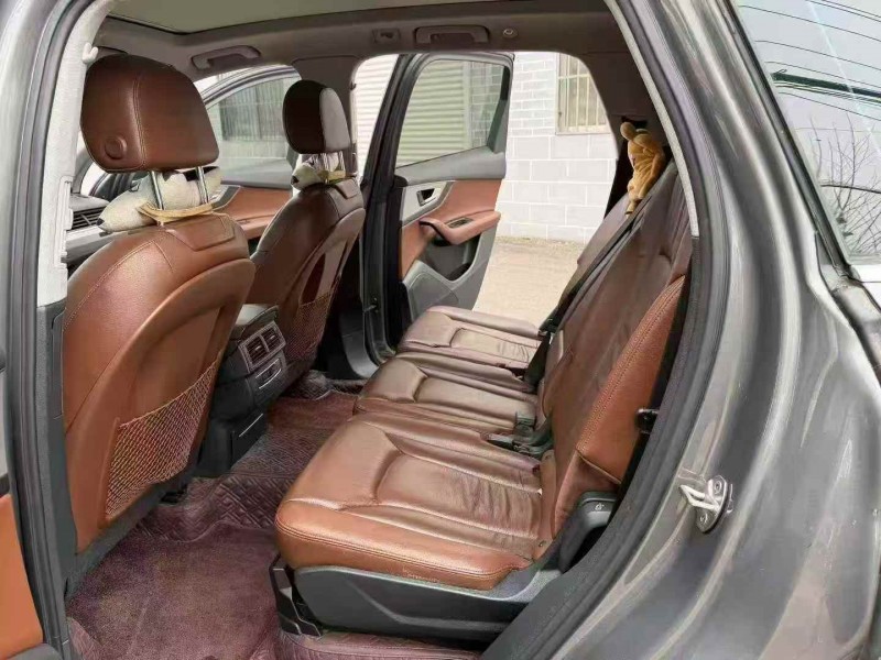 东营17年奥迪Q76