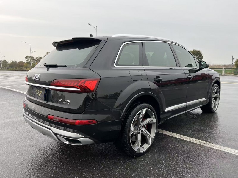 盐城23年奥迪Q74