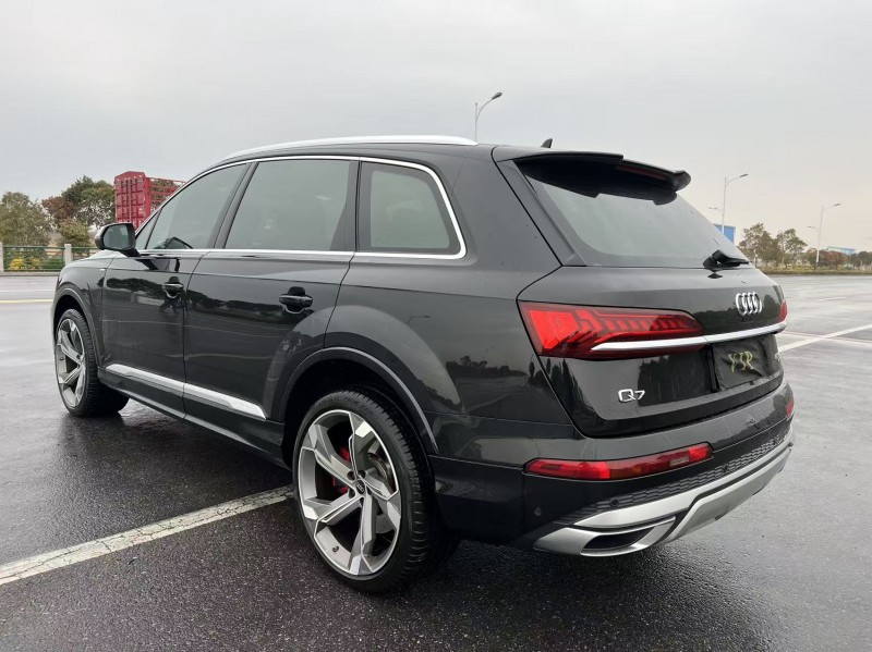 盐城23年奥迪Q77