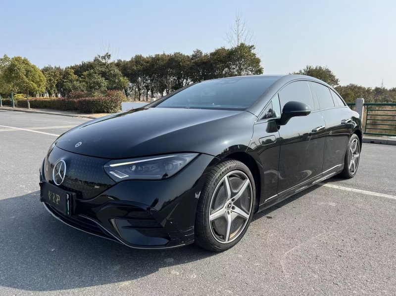 盐城23年奔驰EQE3