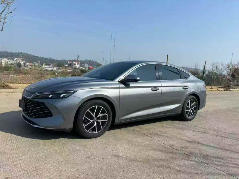 常德24年比亚迪秦3