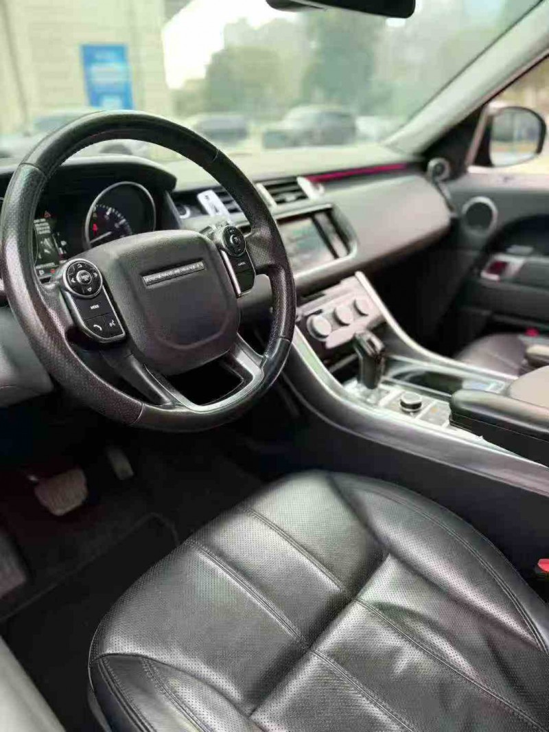 新余14年路虎揽胜运动4