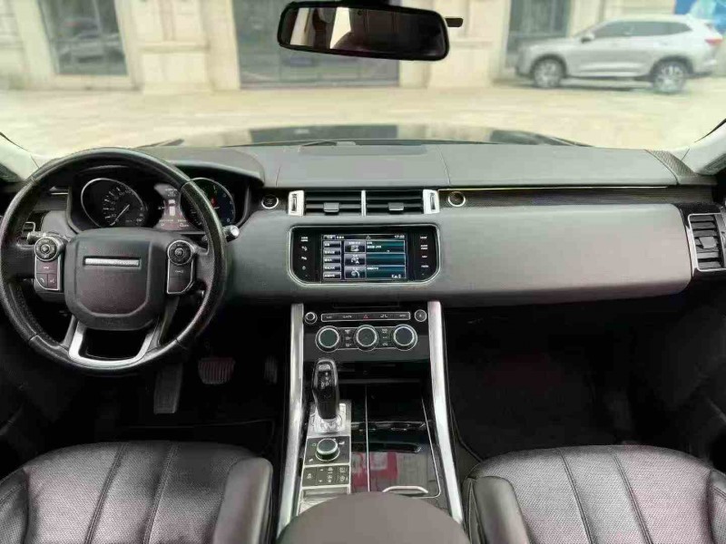 新余14年路虎揽胜运动7