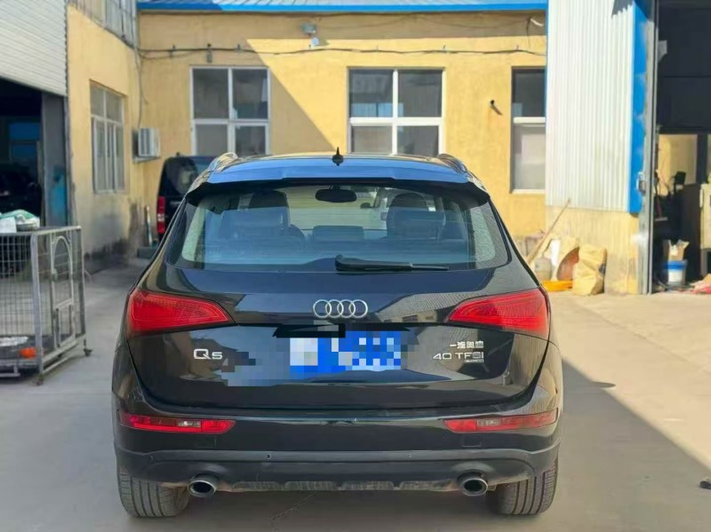 青岛15年奥迪Q59