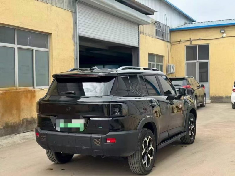 青島25年奇瑞捷途8