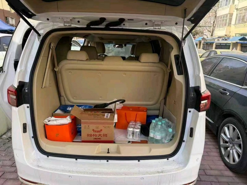 青島24年別克GL86