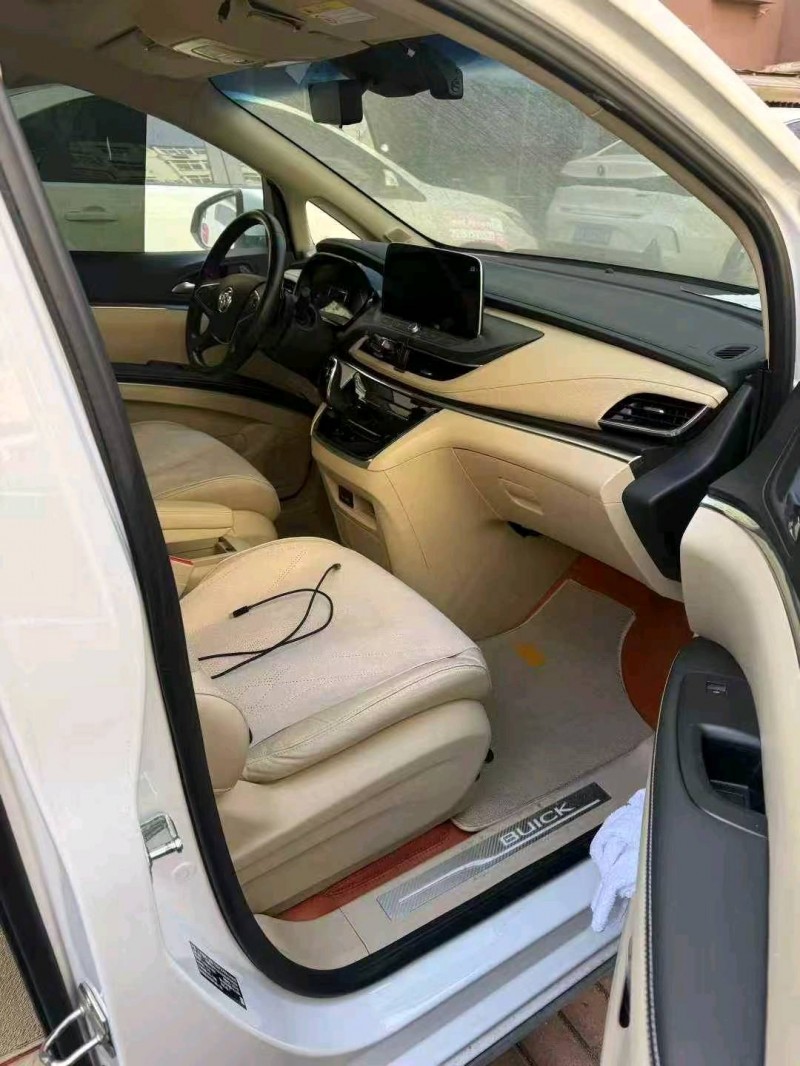 青島24年別克GL88