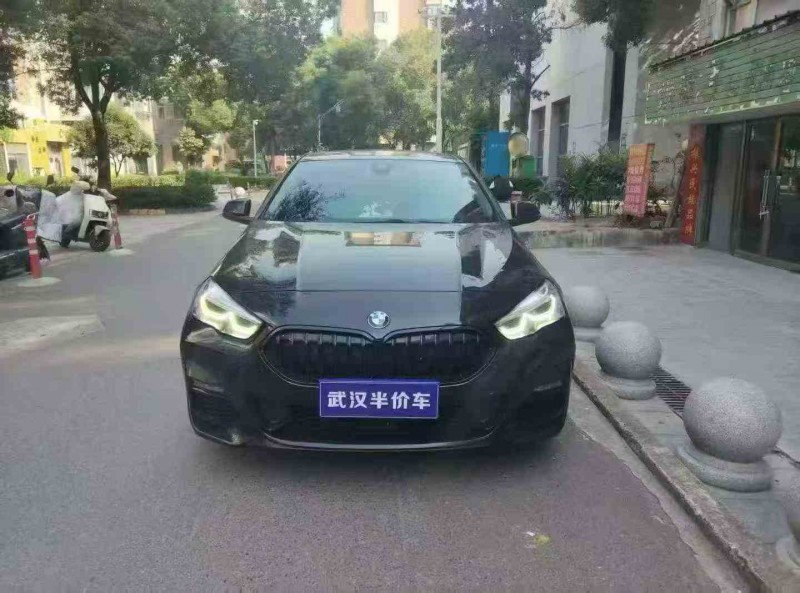 宜昌23年宝马2系1