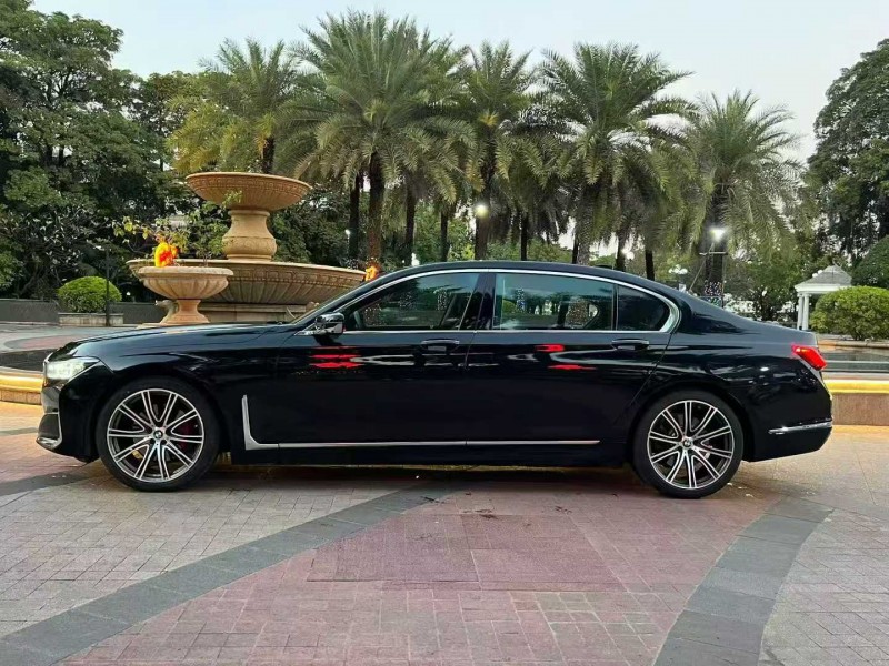 佛山20年宝马7系4