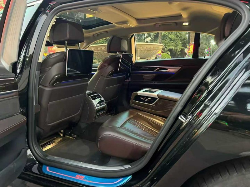 佛山20年宝马7系5