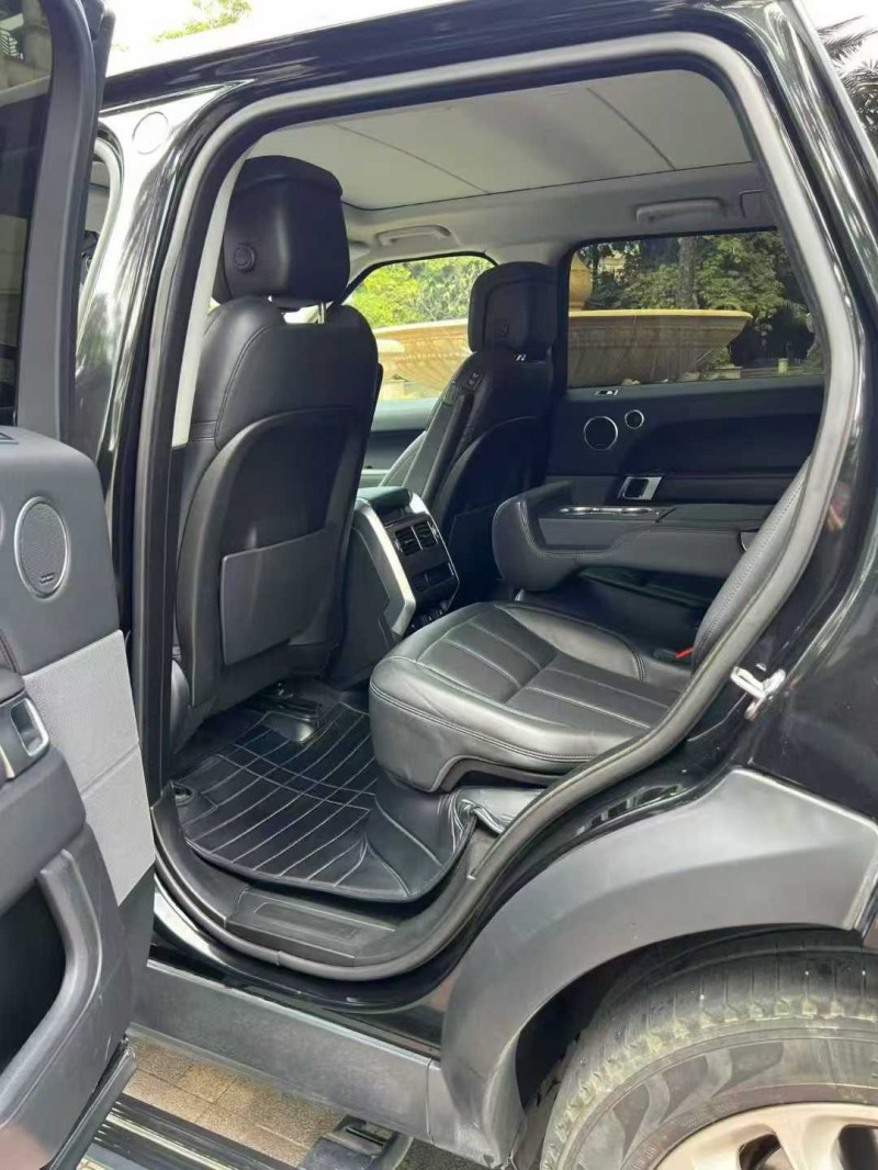 佛山21年路虎揽胜运动5