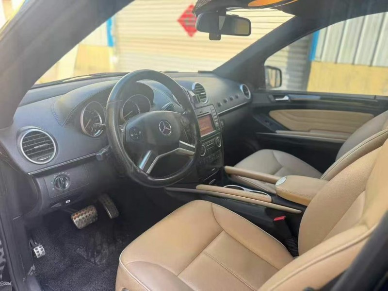 青島11年奔馳ML4