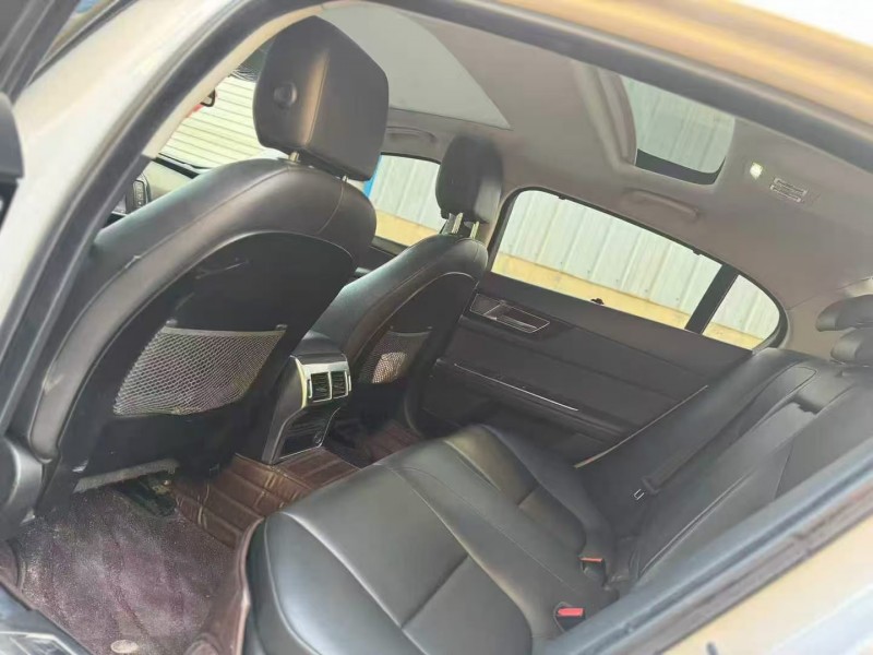 青島18年捷豹XEL6