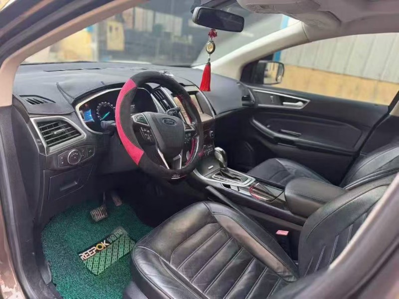 青島16年福特銳界6