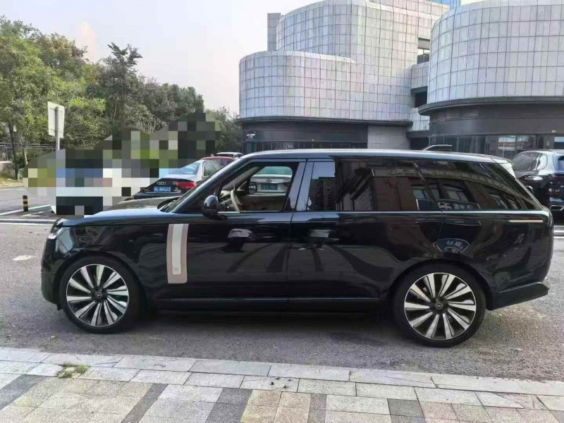 景德镇23年路虎揽胜行政3