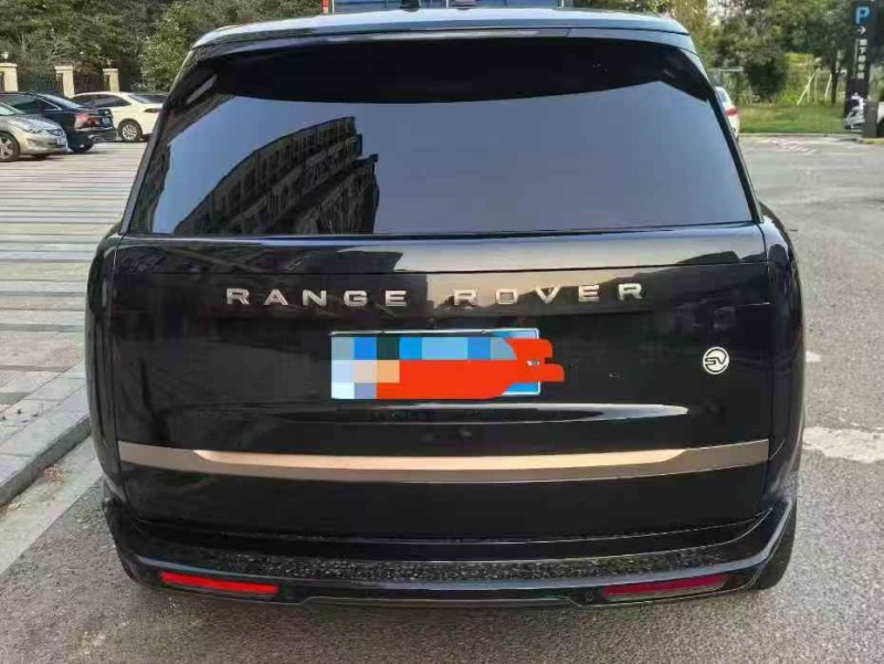 景德镇23年路虎揽胜行政9