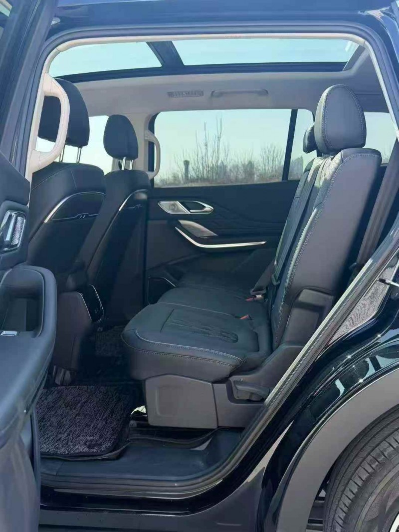 承德25年红旗HS74