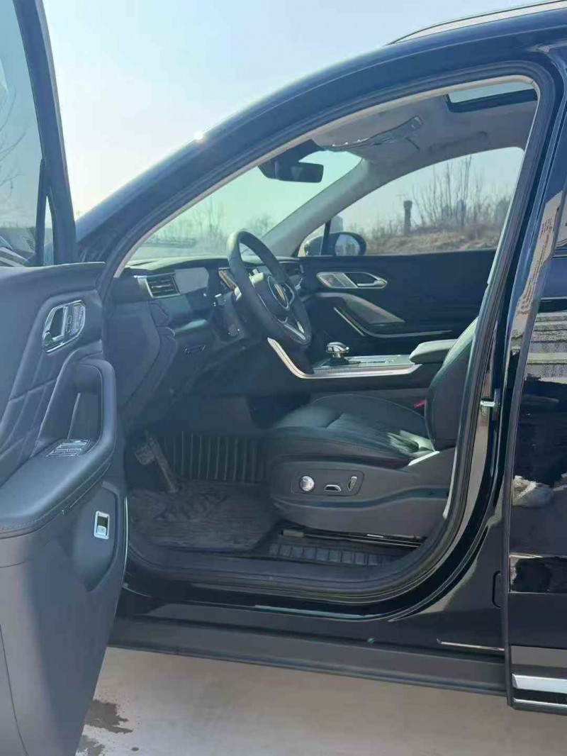 承德25年红旗HS76