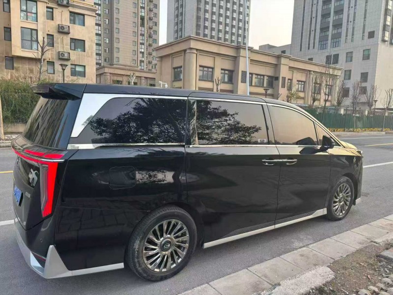 郑州23年传祺M8/GM87