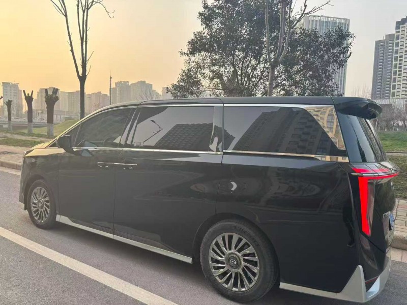 郑州23年传祺M8/GM88