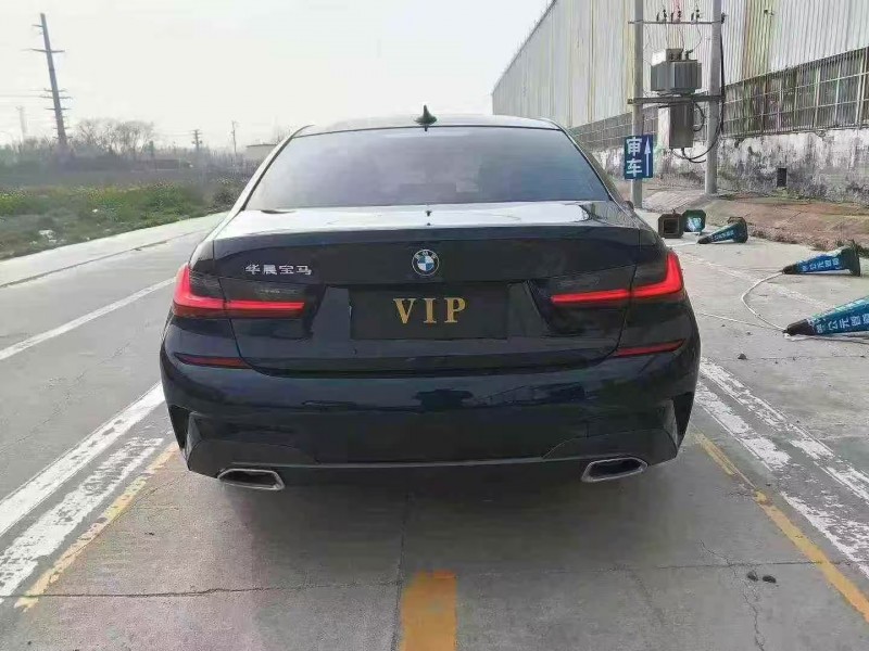 菏澤22年寶馬3系9