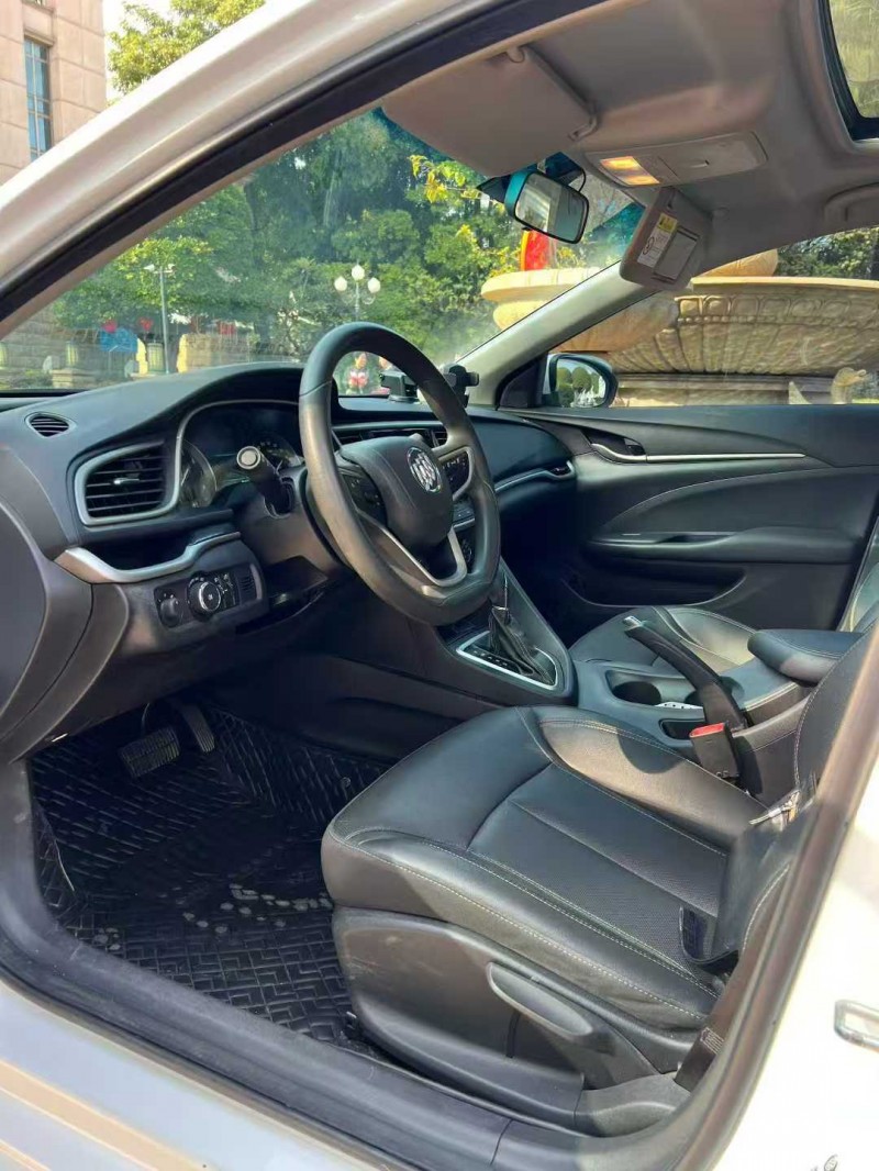 佛山21年别克英朗4